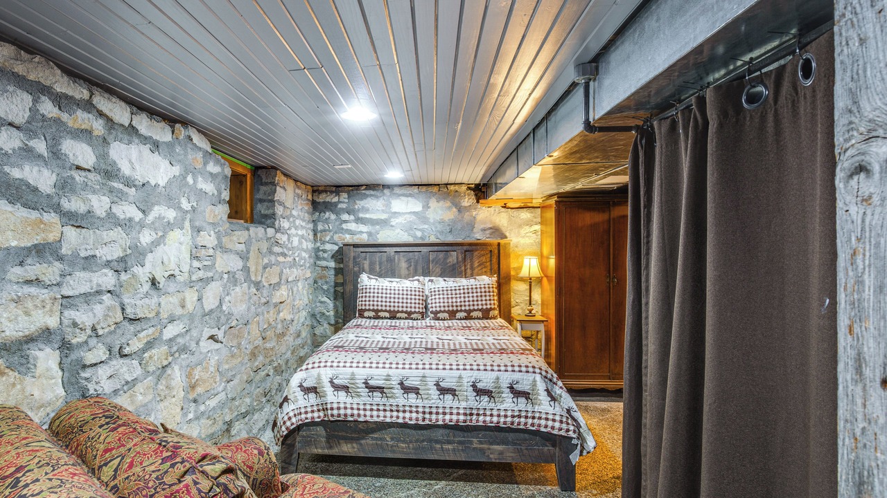 Photo of Bedroom in Excelsior Springs