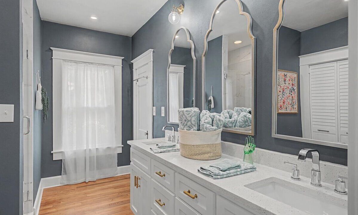 Photo of Bathroom in Mobile