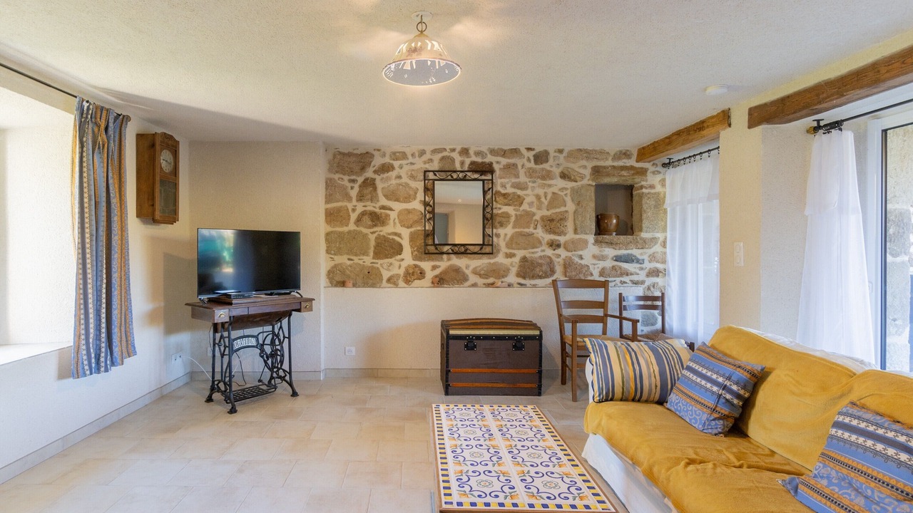 Photo of Livingroom in Les Assions