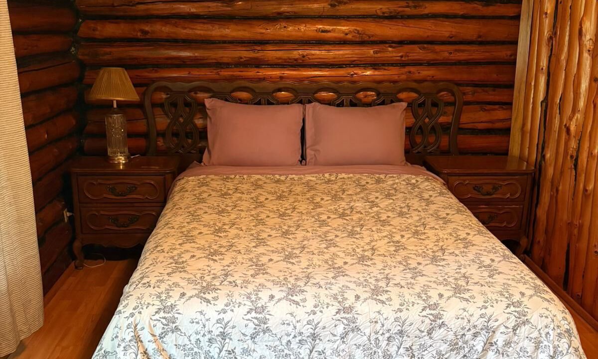 Photo of Bedroom in Rawdon