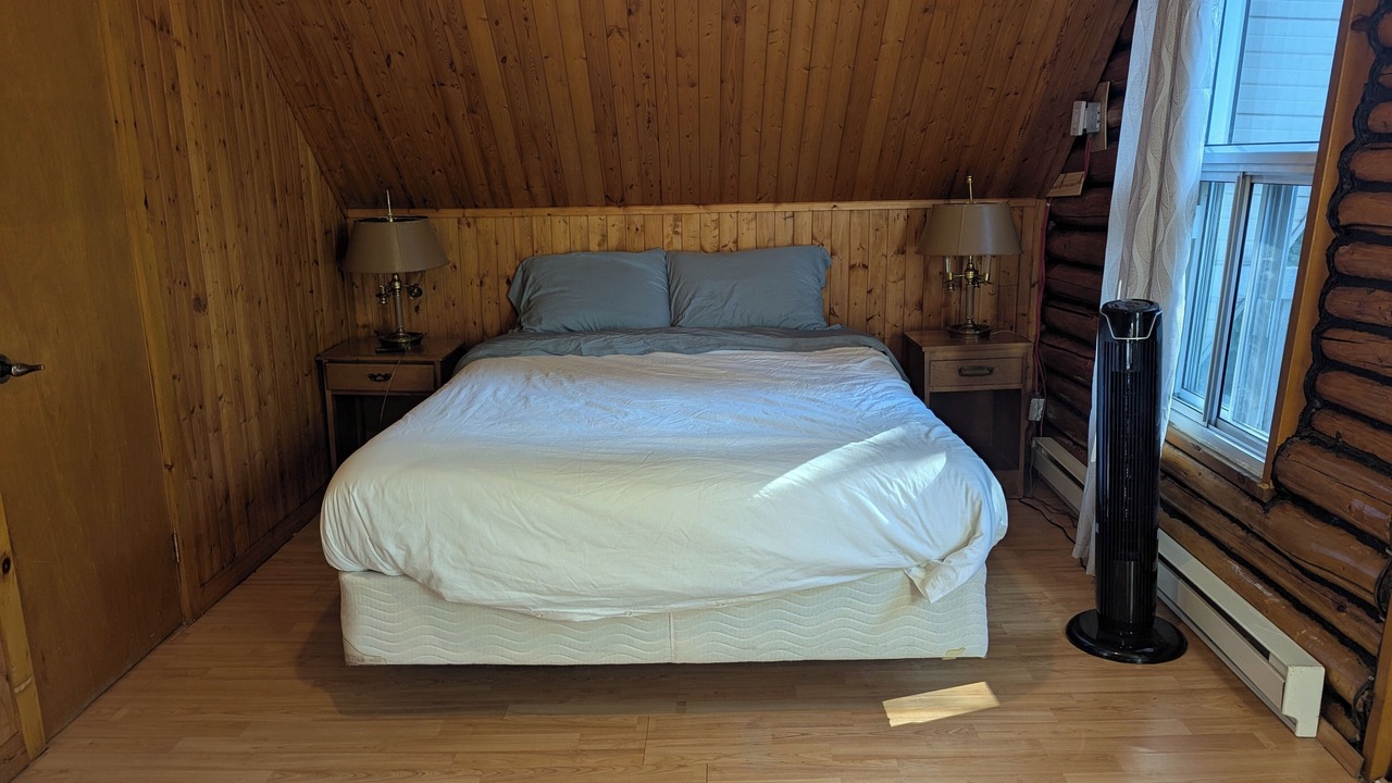 Photo of Bedroom in Rawdon