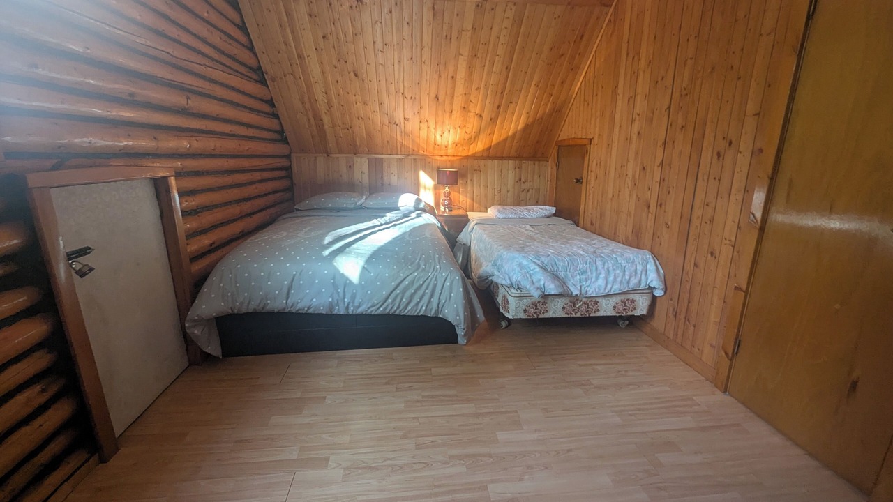 Photo of Bedroom in Rawdon