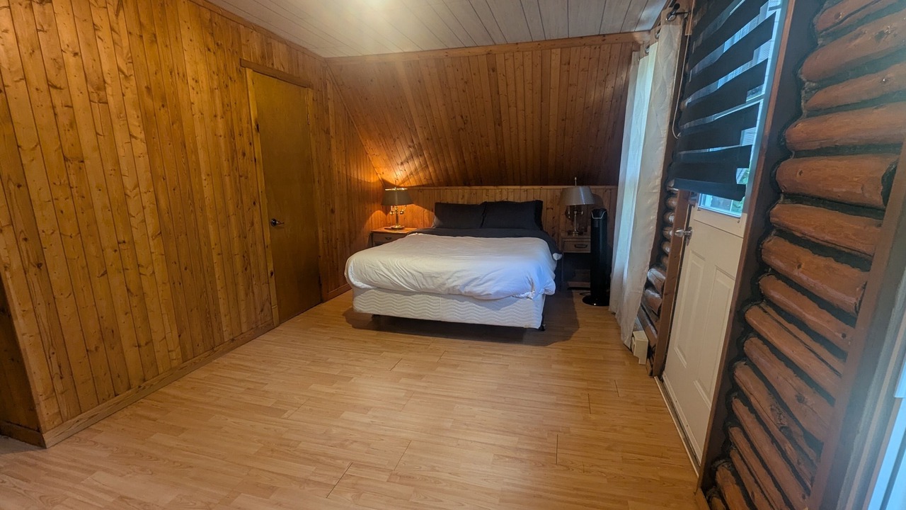 Photo of Bedroom in Rawdon