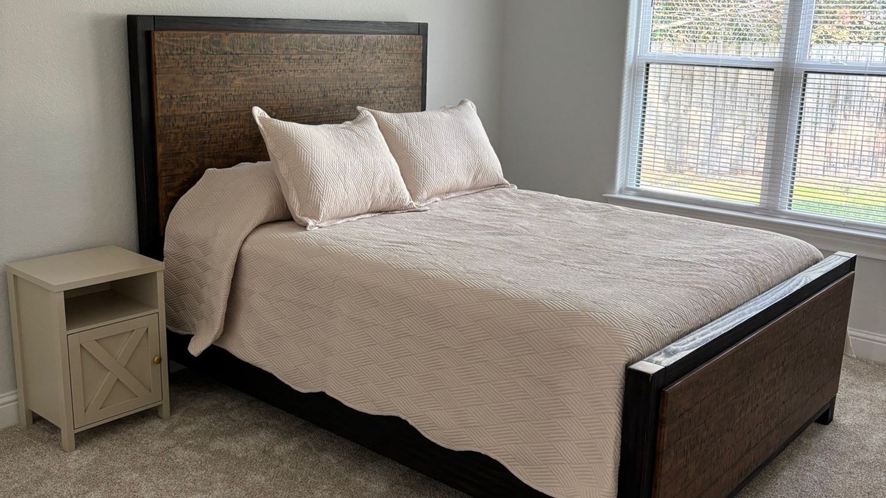 Photo of Bedroom in Wellborn