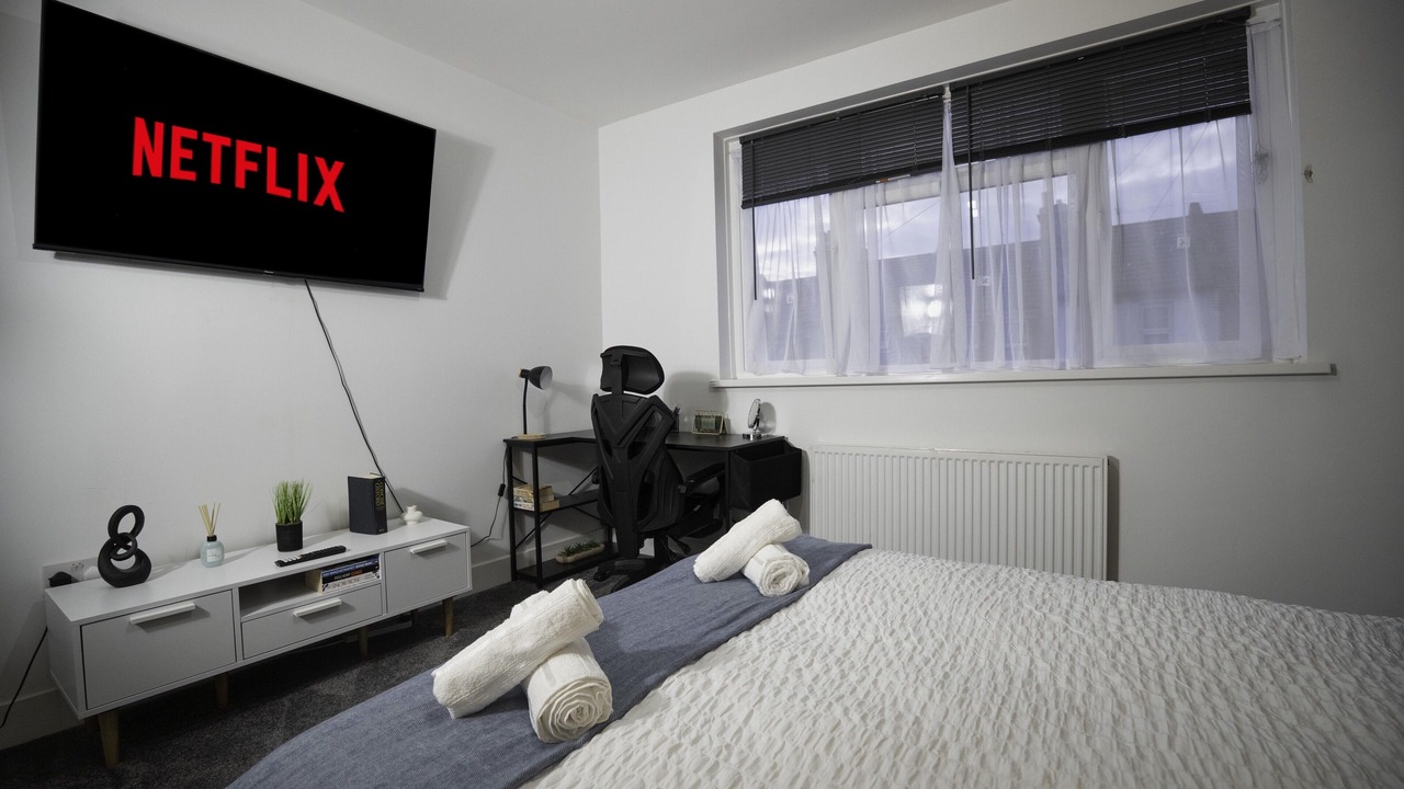 Photo of Bedroom in Wainscot