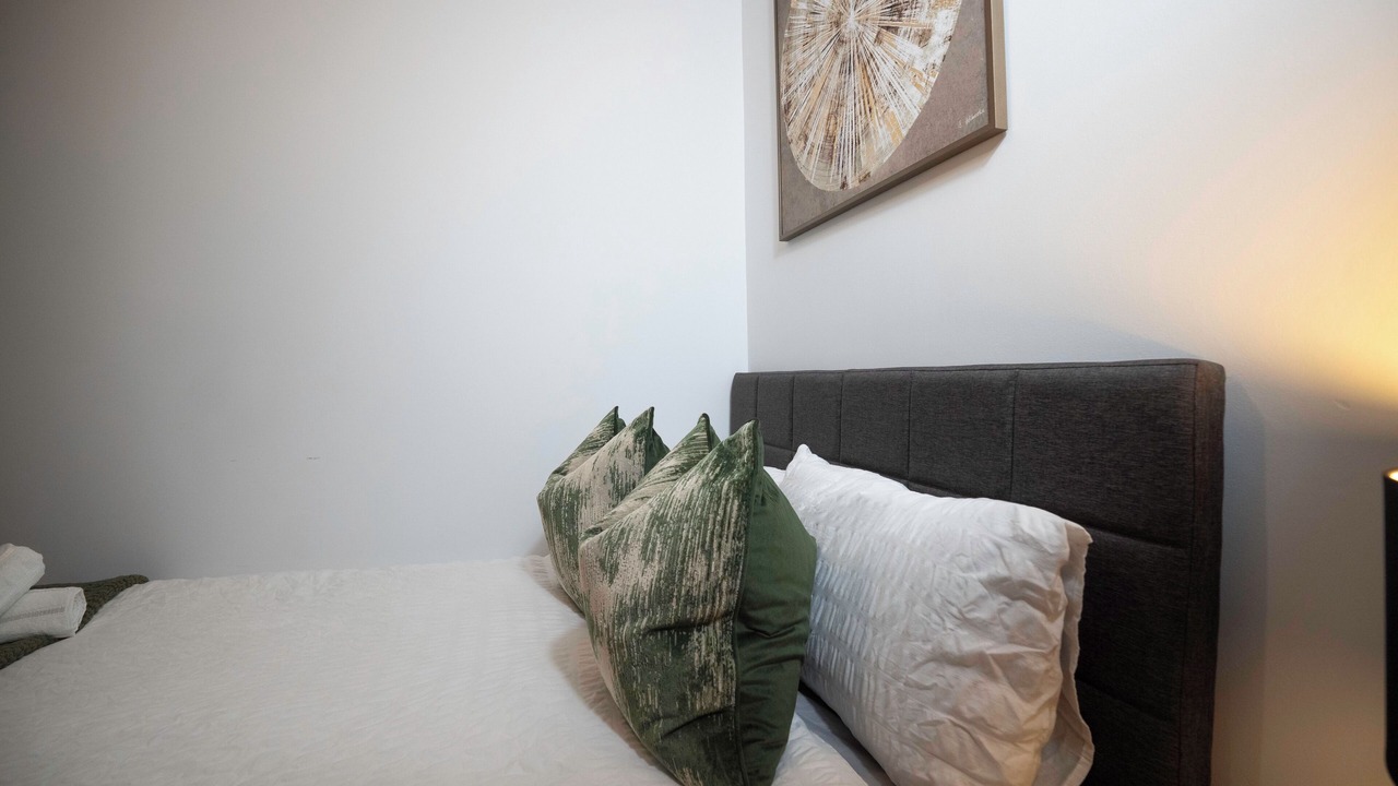 Photo of Bedroom in Wainscot