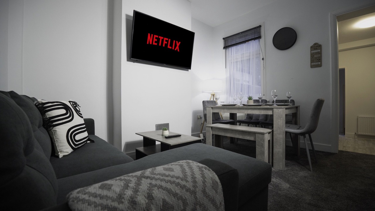 Photo of Livingroom in Wainscot