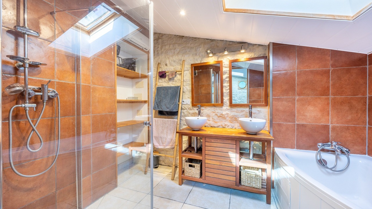 Photo of Bathroom in Longeville-sur-Mer