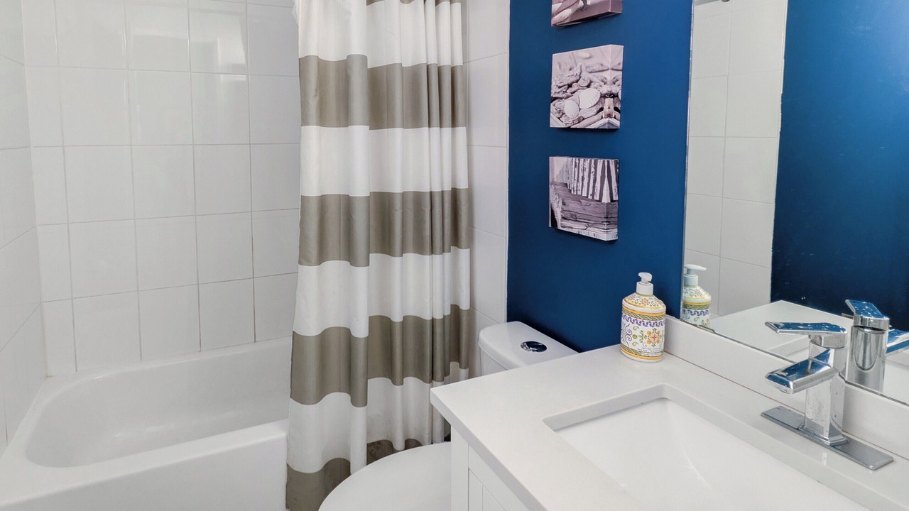 Photo of Bathroom in Sunnyside