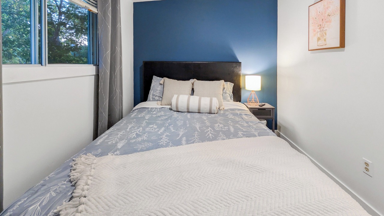 Photo of Bedroom in Sunnyside