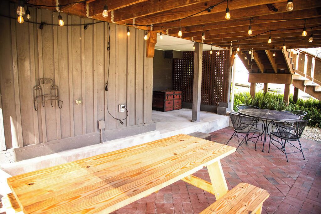 Photo of Outdoor in Lexington