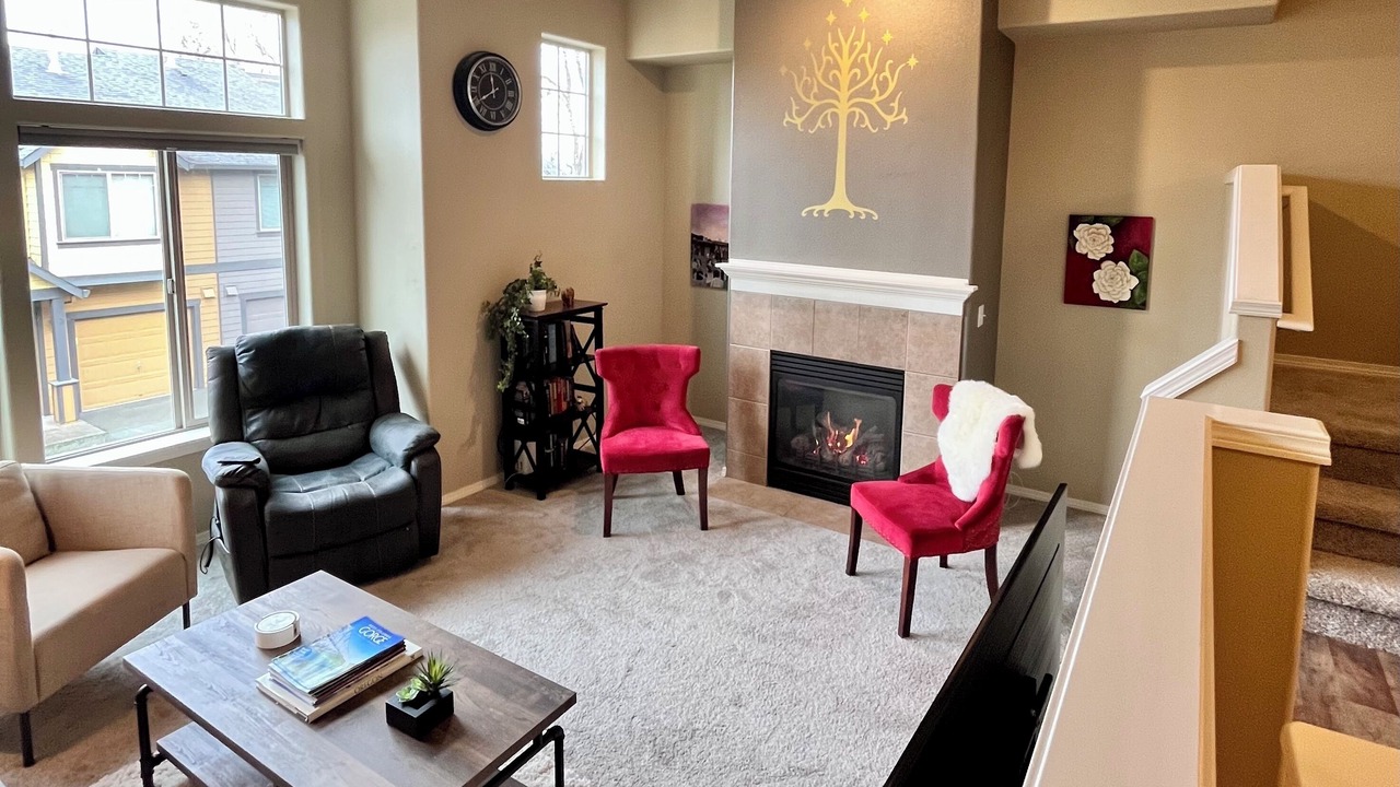 Photo of Livingroom in Troutdale