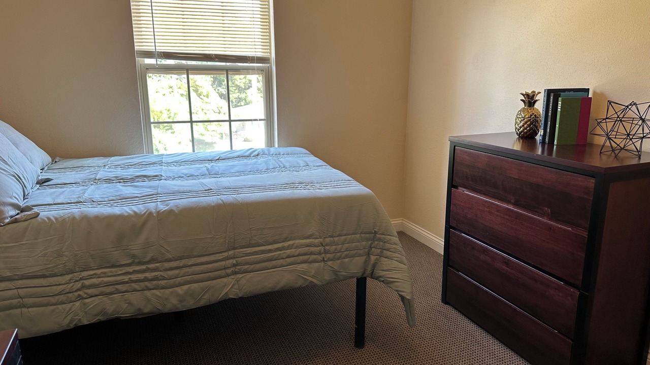 Photo of Bedroom in Notre Dame