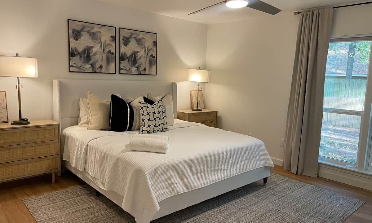 Photo of Bedroom in Grogan's Mill