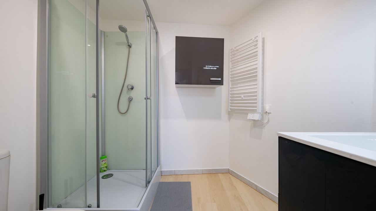 Photo of Bathroom in Doullens