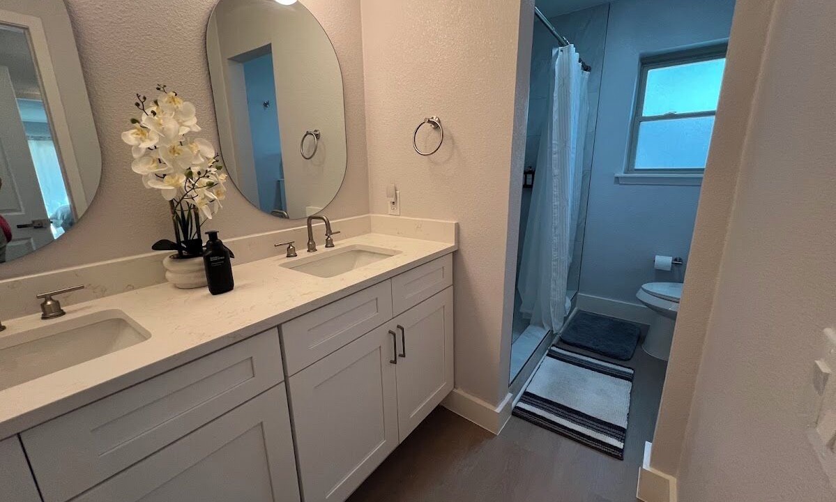 Photo of Bathroom in Vance Jackson