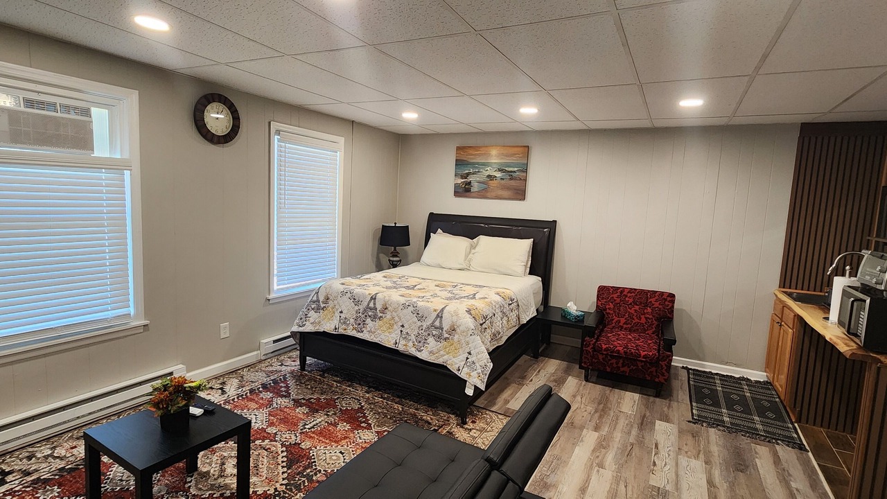Photo of Bedroom in Seward Place