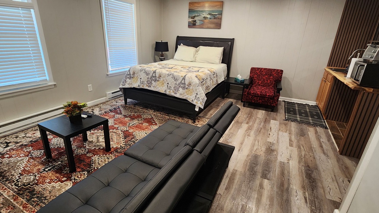 Photo of Bedroom in Seward Place