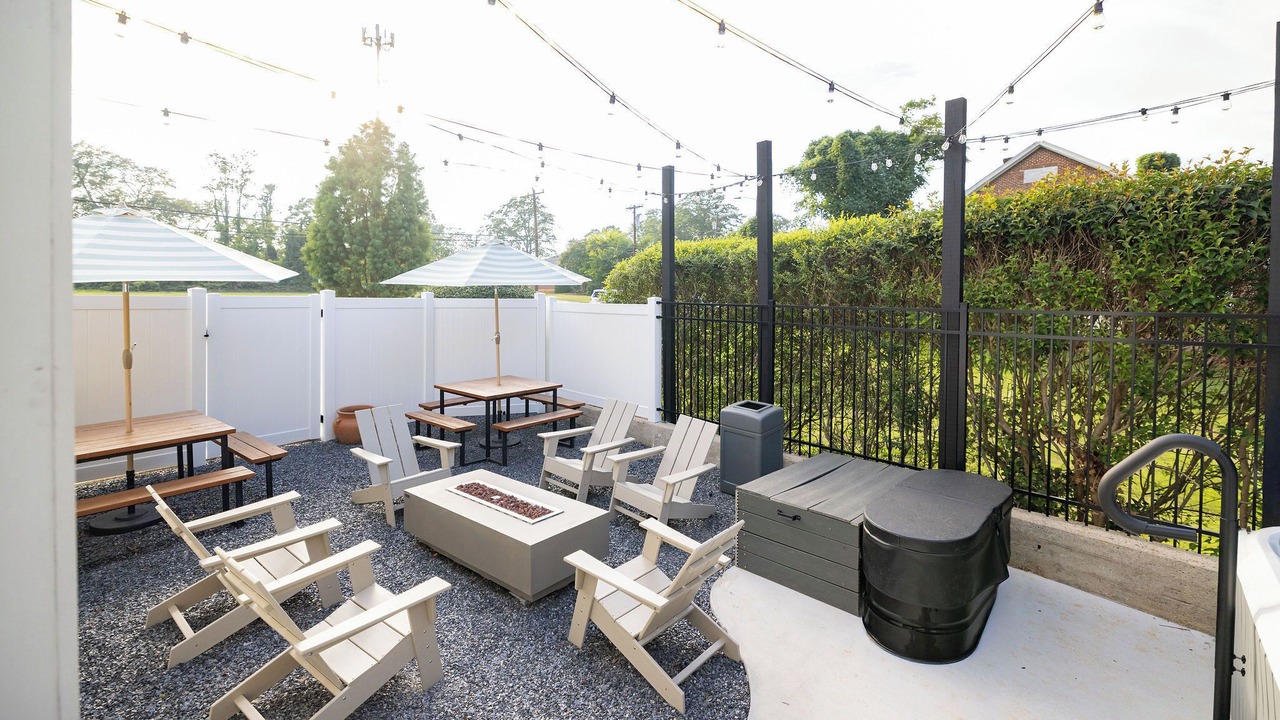 Photo of Outdoor in Greenville