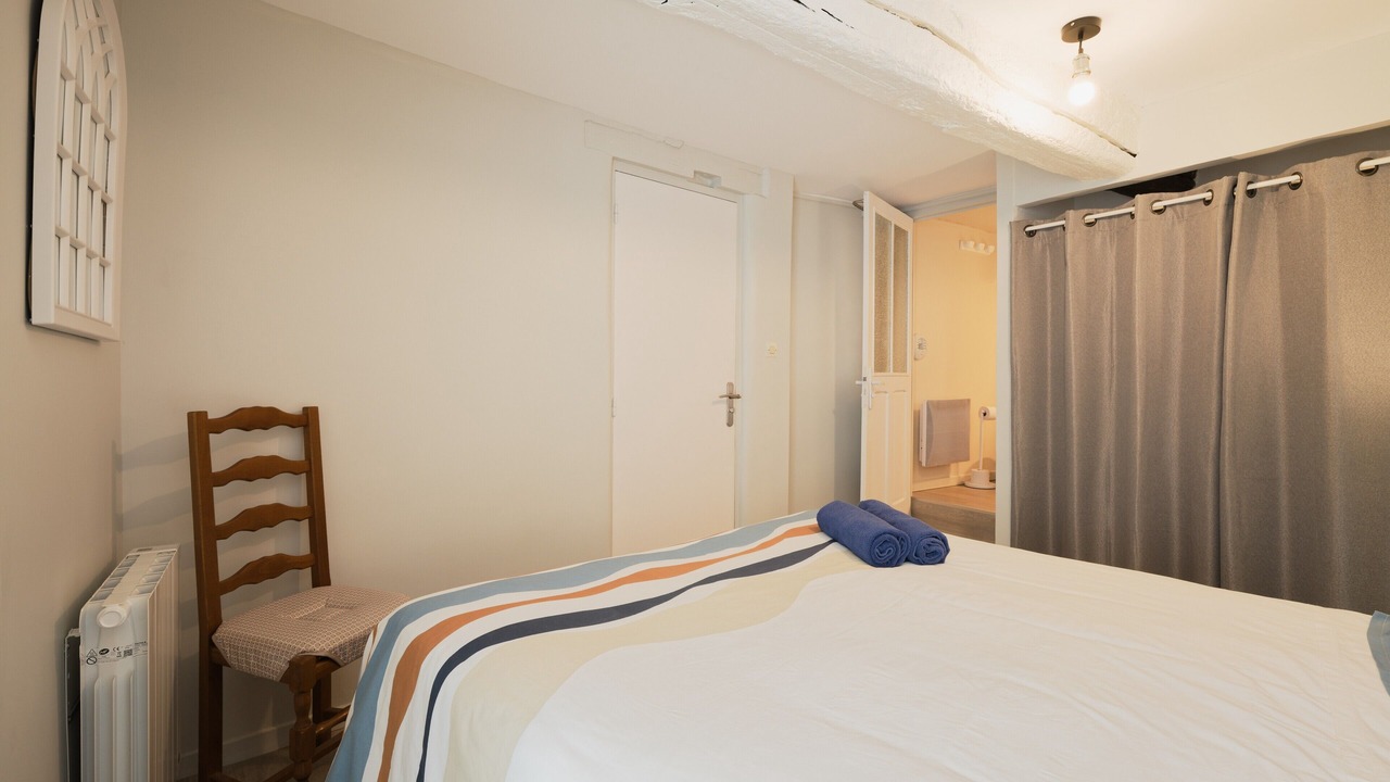 Photo of Bedroom in Dinan