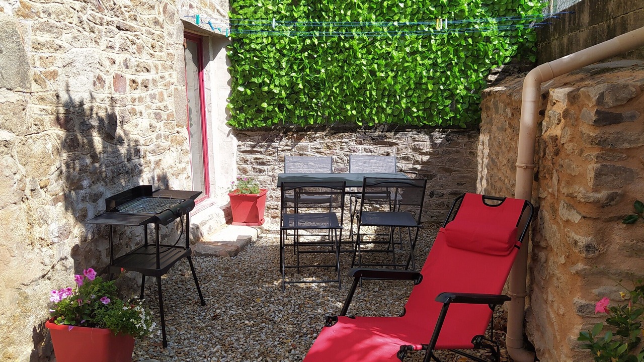 Photo of Outdoor in Dinan