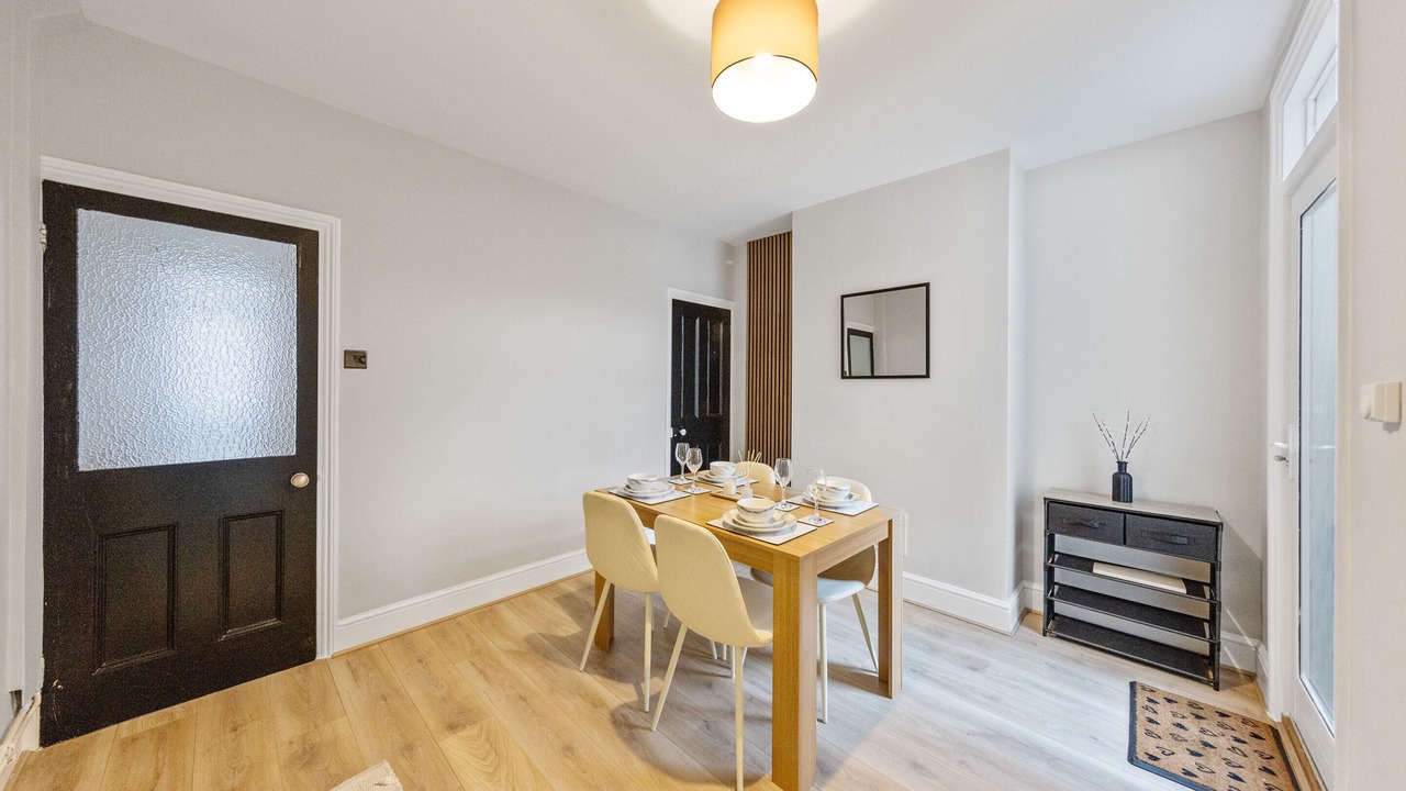 Photo of Livingroom in Gillingham