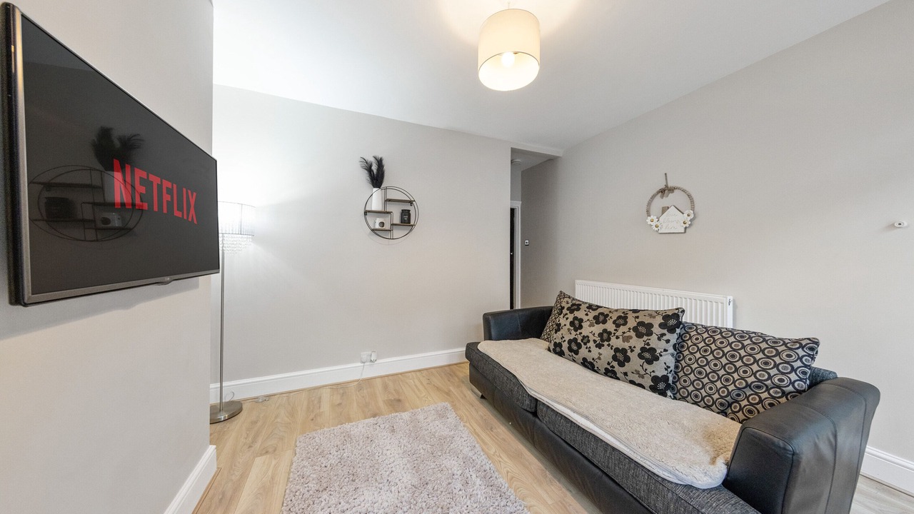 Photo of Livingroom in Gillingham