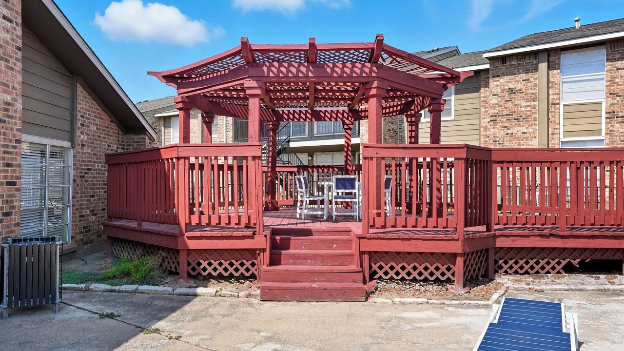 Photo of Patio Balcony in Southwood Valley