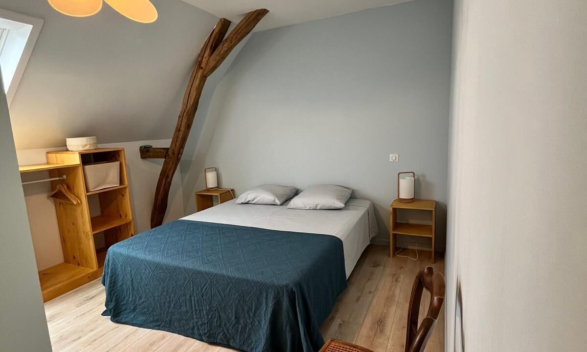 Photo of Bedroom in La Chapelle-sur-Loire
