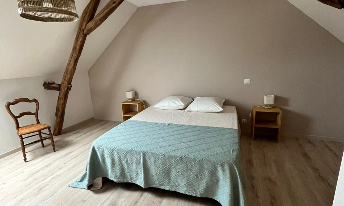 Photo of Bedroom in La Chapelle-sur-Loire