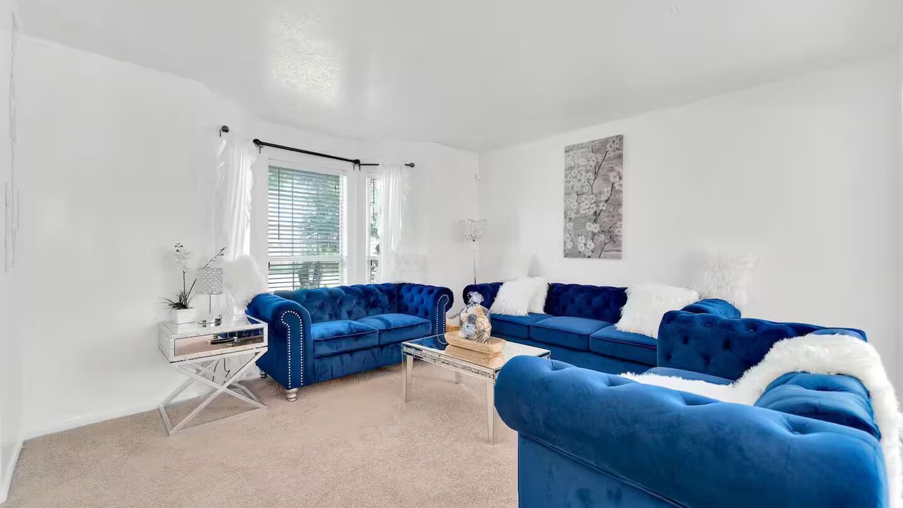 Photo of Livingroom in Houston