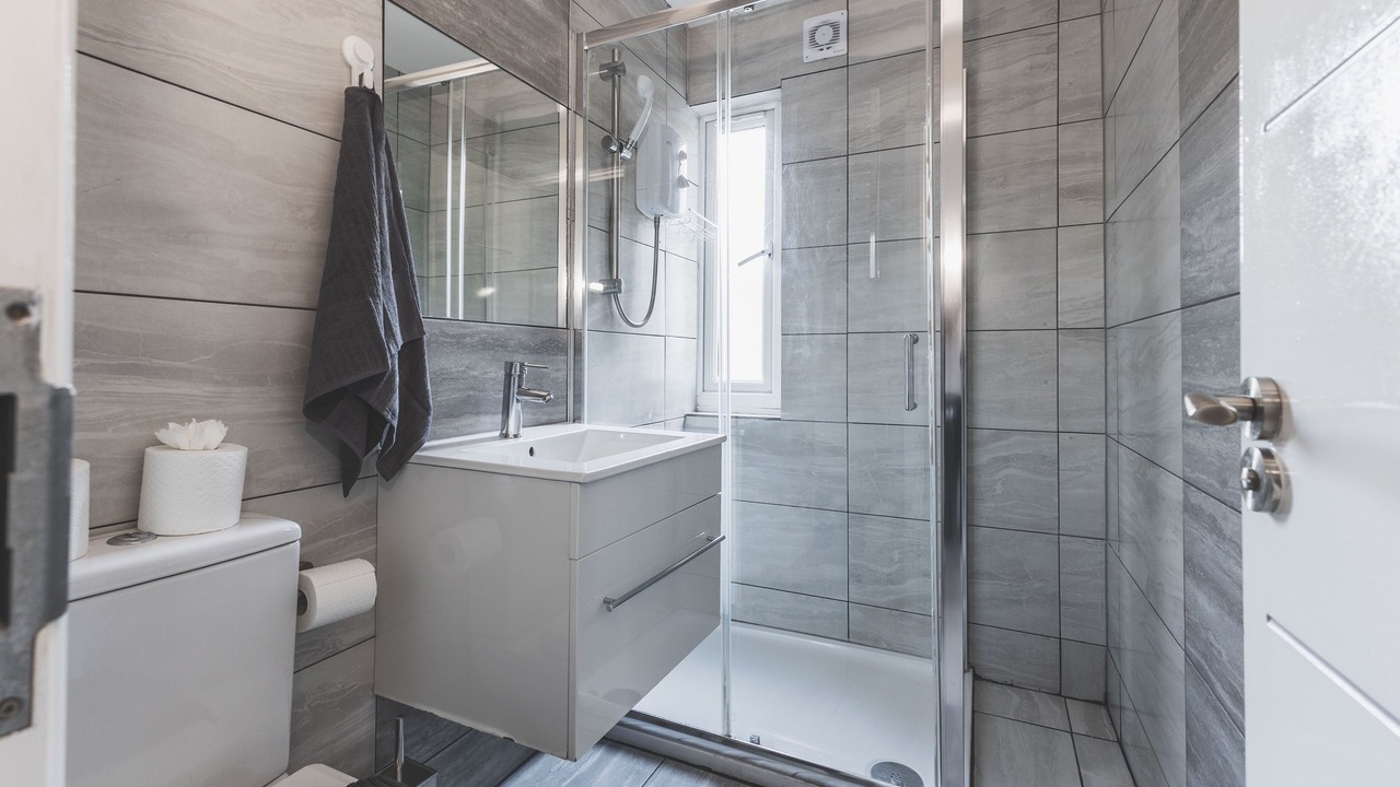 Photo of Bathroom in Fortune Green