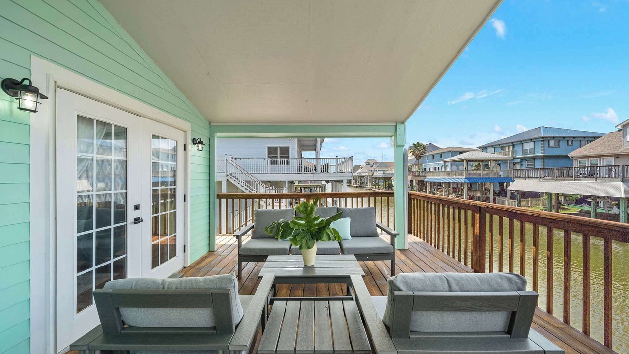 Photo of Patio Balcony in Terramar Beach