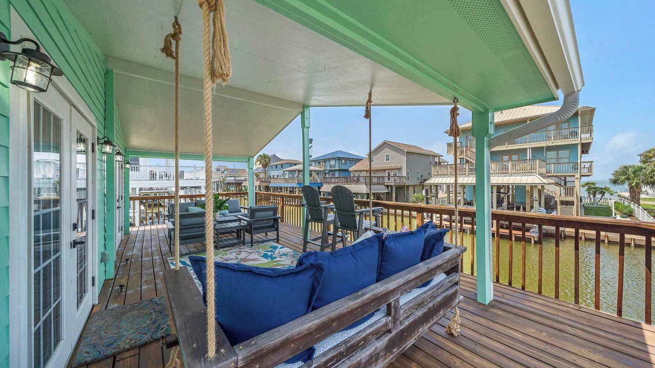 Photo of Patio Balcony in Terramar Beach