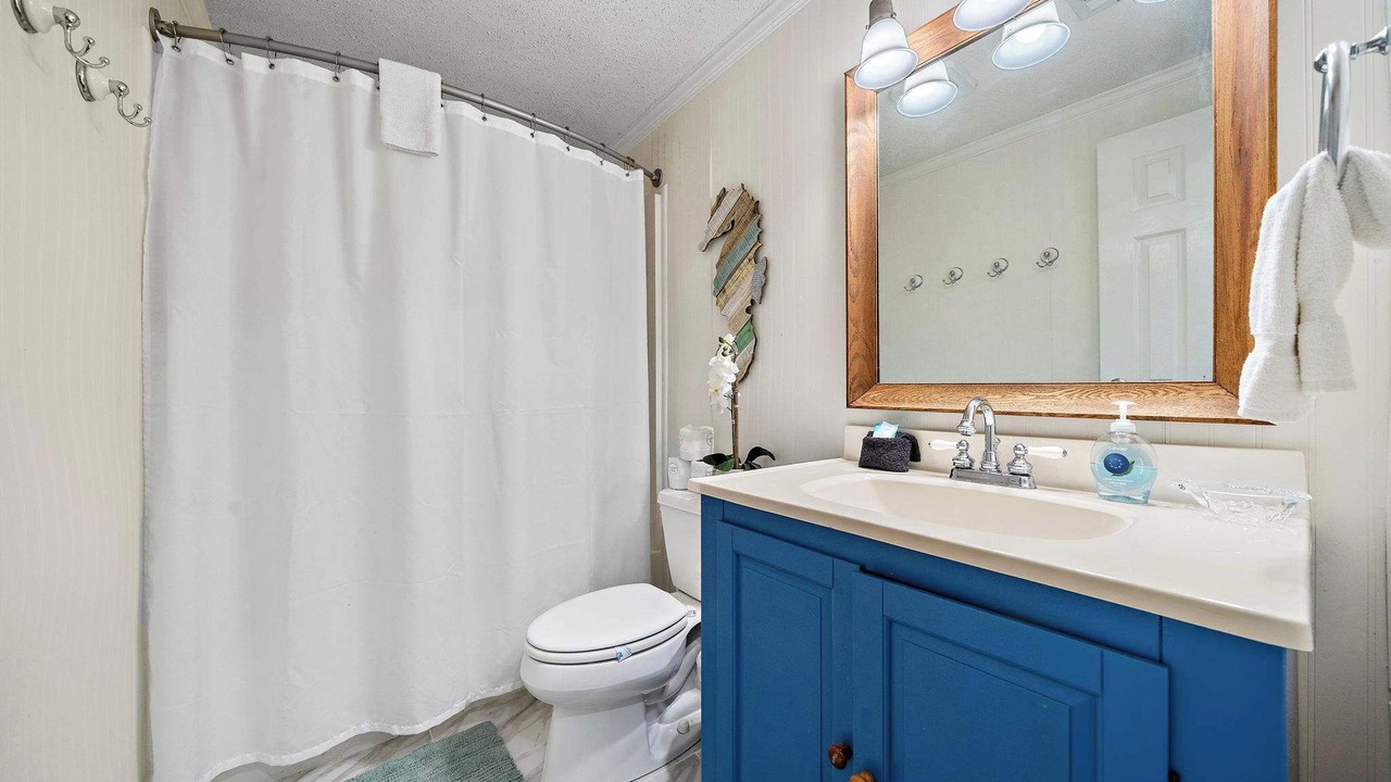 Photo of Bathroom in Terramar Beach