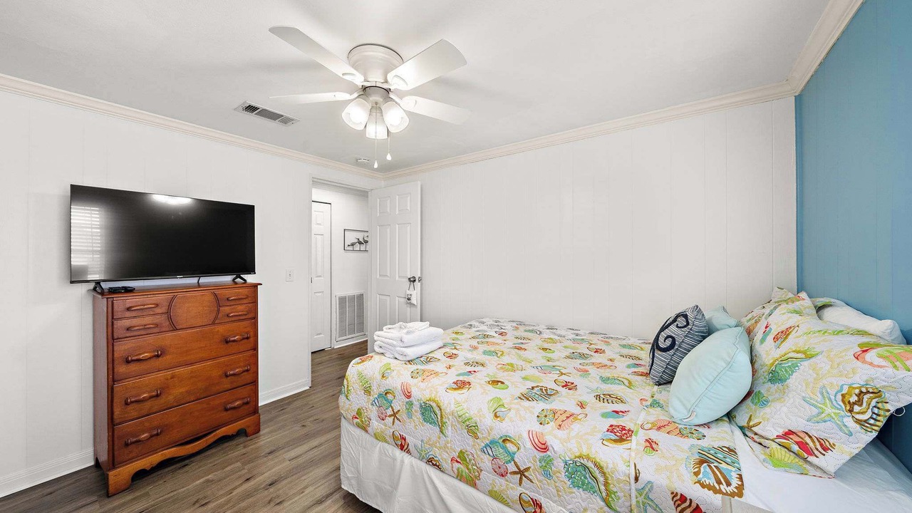 Photo of Bedroom in Terramar Beach