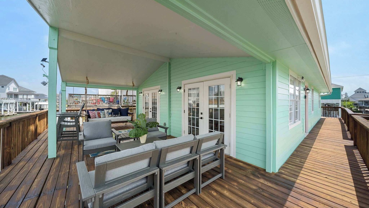 Photo of Patio Balcony in Terramar Beach