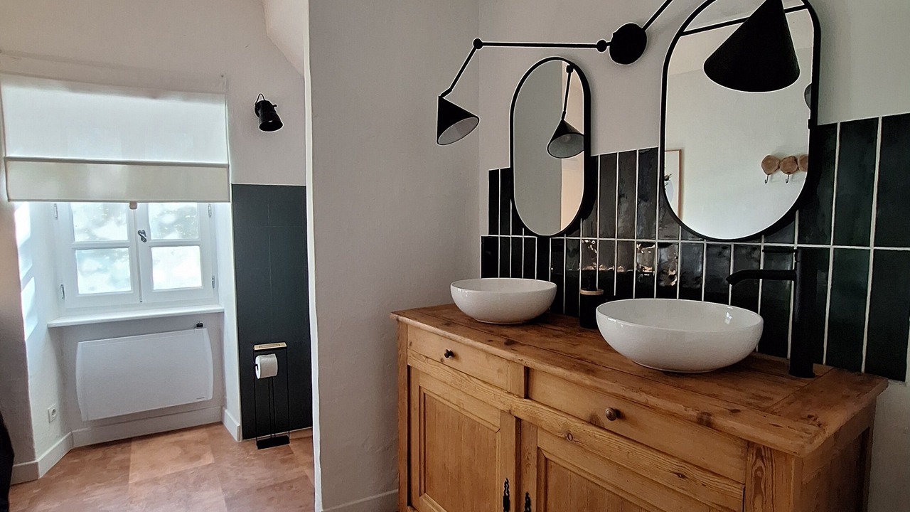 Photo of Bathroom in Ribes