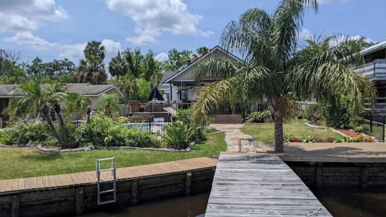 Photo of Outdoor in Northside