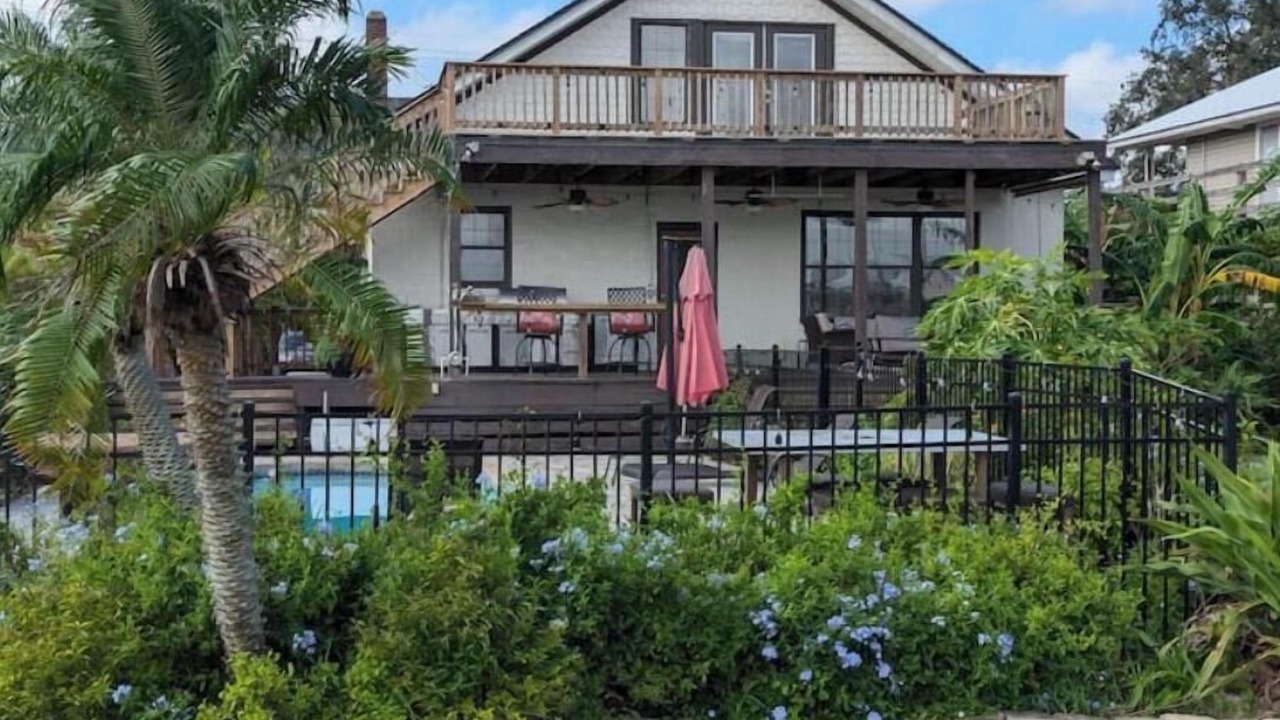 Photo of Outdoor in Northside