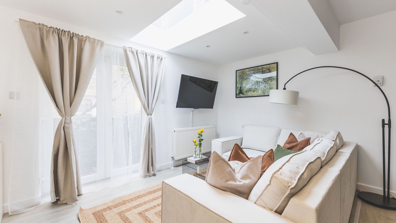 Photo of Livingroom in Fortune Green