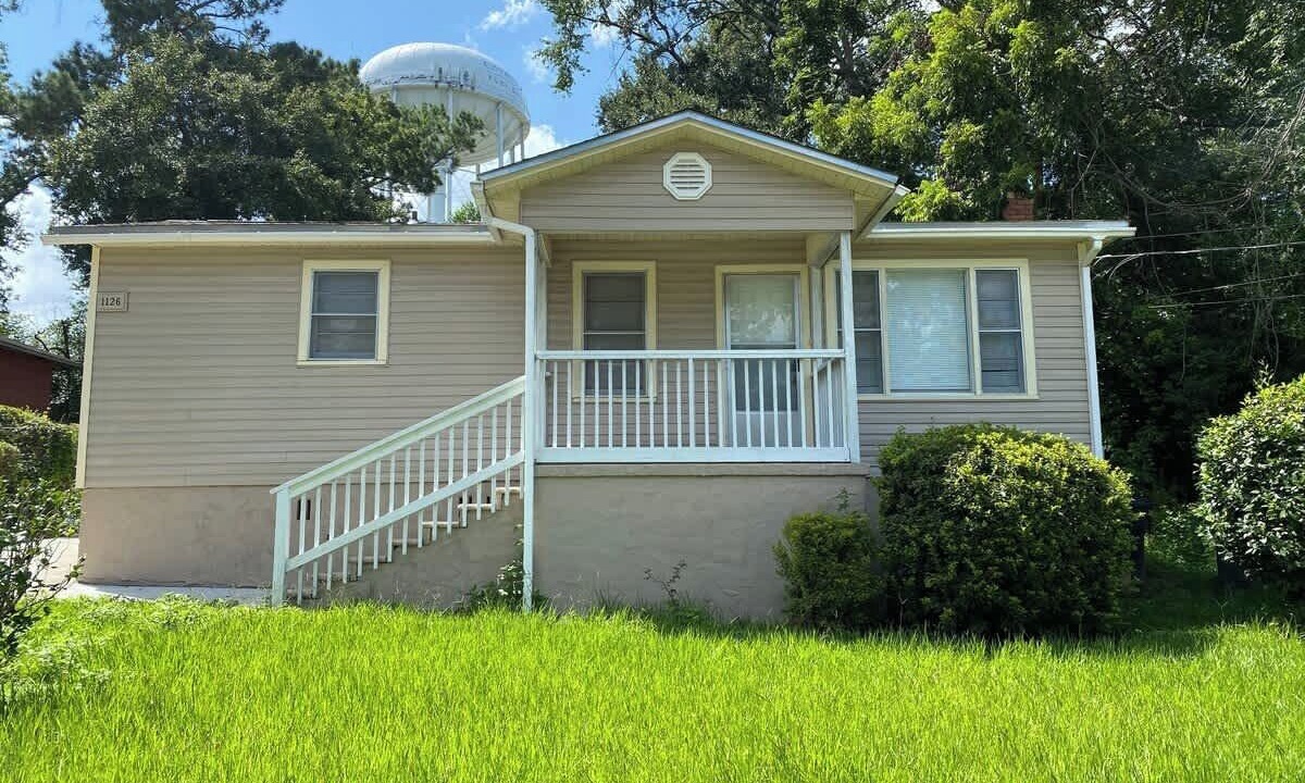 Photo of Outdoor in Griffin Heights