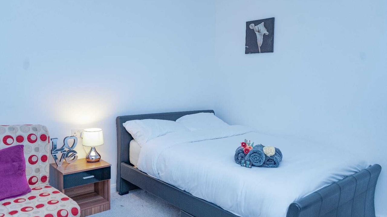 Photo of Bedroom in Leigh