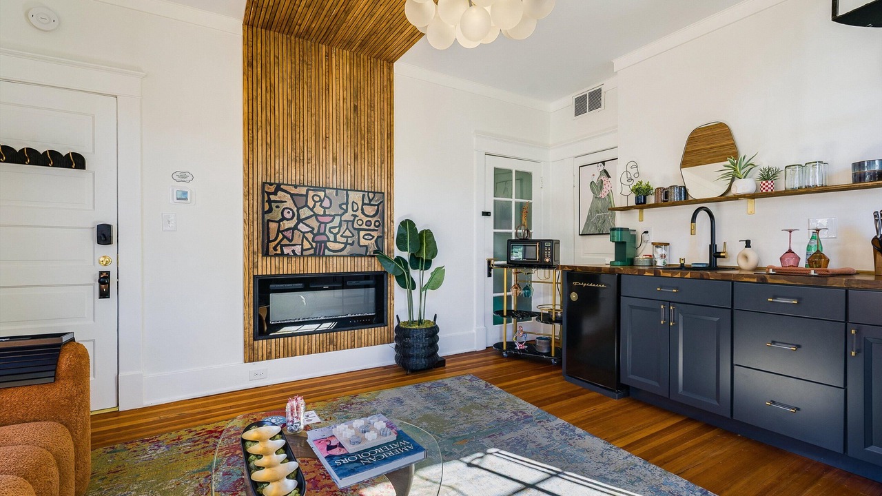 Photo of Livingroom in Staunton