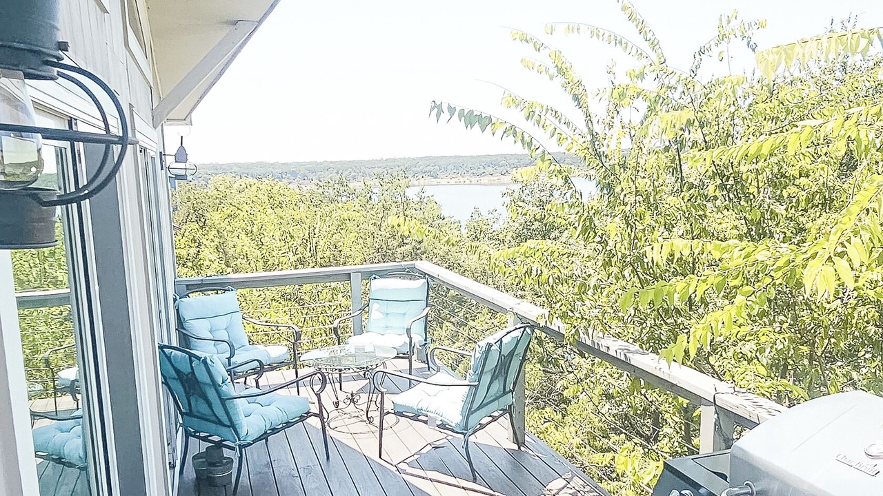Photo of Patio Balcony in Morgans Point Resort