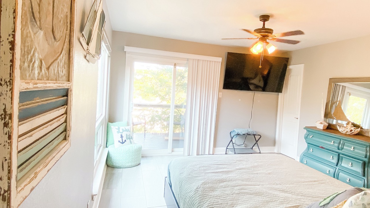 Photo of Bedroom in Morgans Point Resort