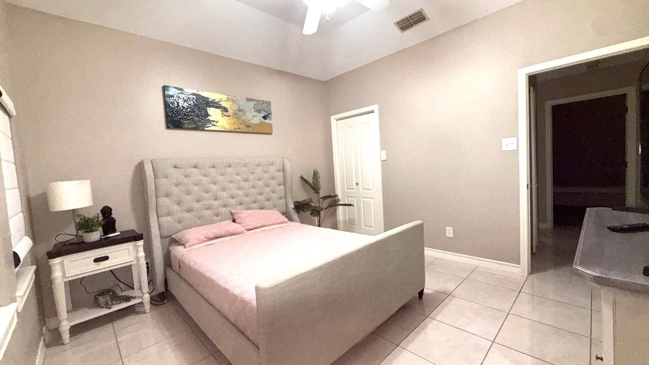 Photo of Bedroom in Bonanza