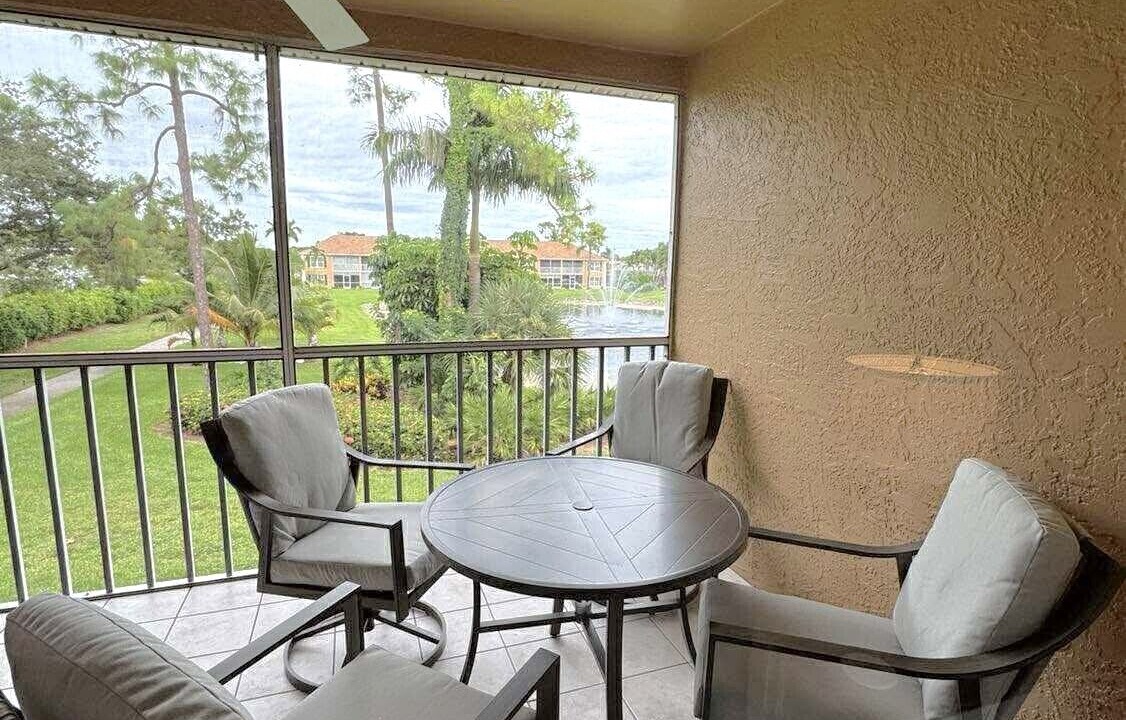 Photo of Outdoor in Crown Pointe
