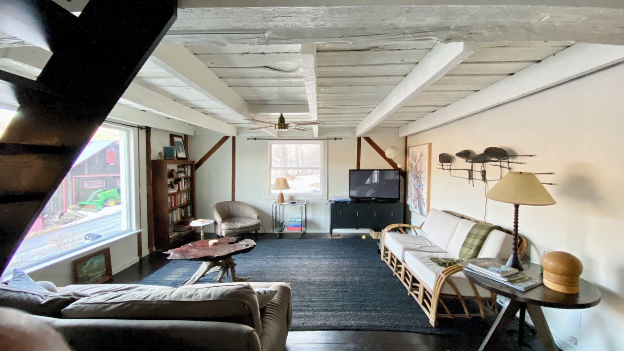 Photo of Livingroom in Preston-Potter Hollow