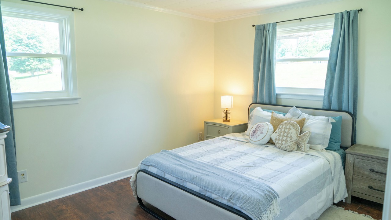Photo of Bedroom in Hickory